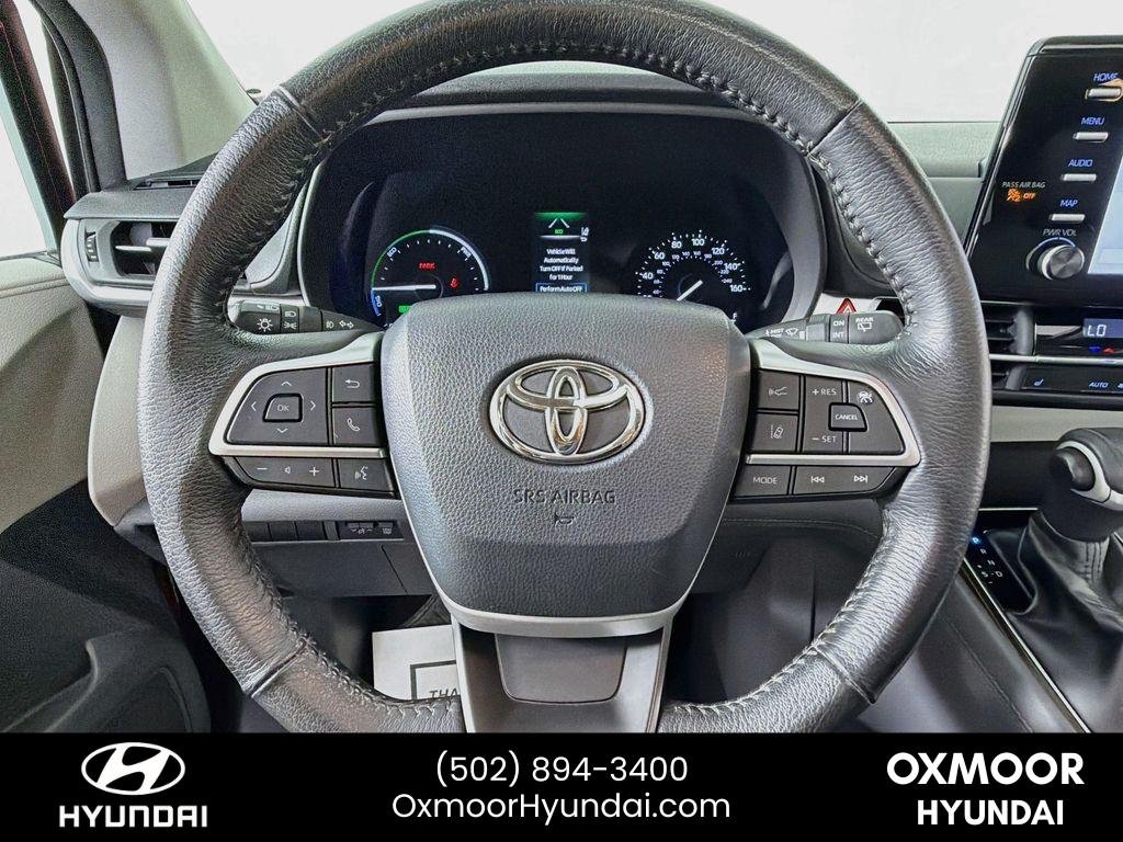 Used 2022 Ruby Flare Pearl Toyota XLE image 11