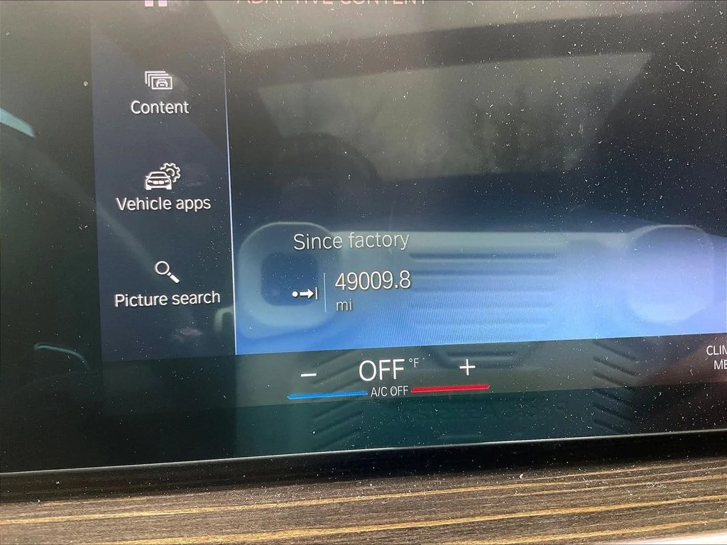 Used 2023 Skyscraper Gray Metallic BMW xDrive40i image 13