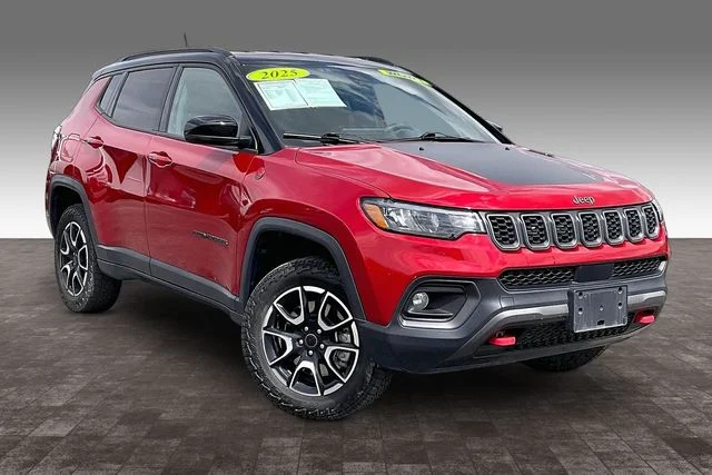 Used 2025 Red Jeep Trailhawk image 11