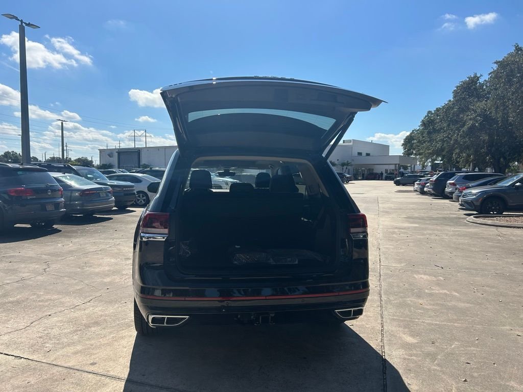 New 2026 Black Volkswagen 2.0T SEL Premium R-Line image 40