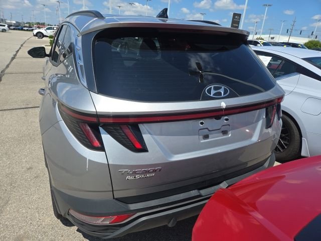 Used 2024 Silver Hyundai SEL image 3