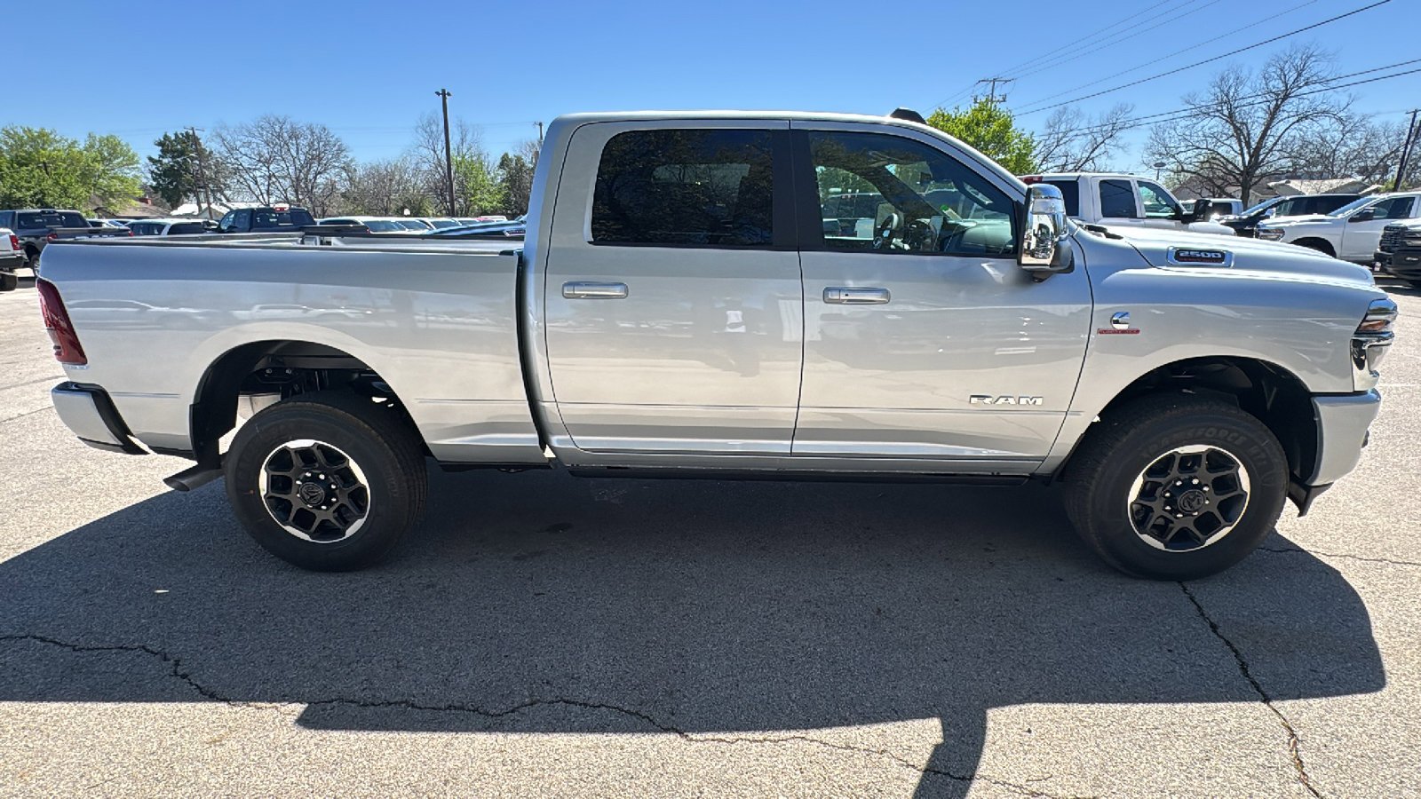 New 2026 Silver-Zynith Exterior Paint RAM Laramie image 4