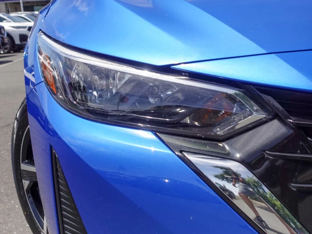 Used 2024 Blue Nissan SV image 3