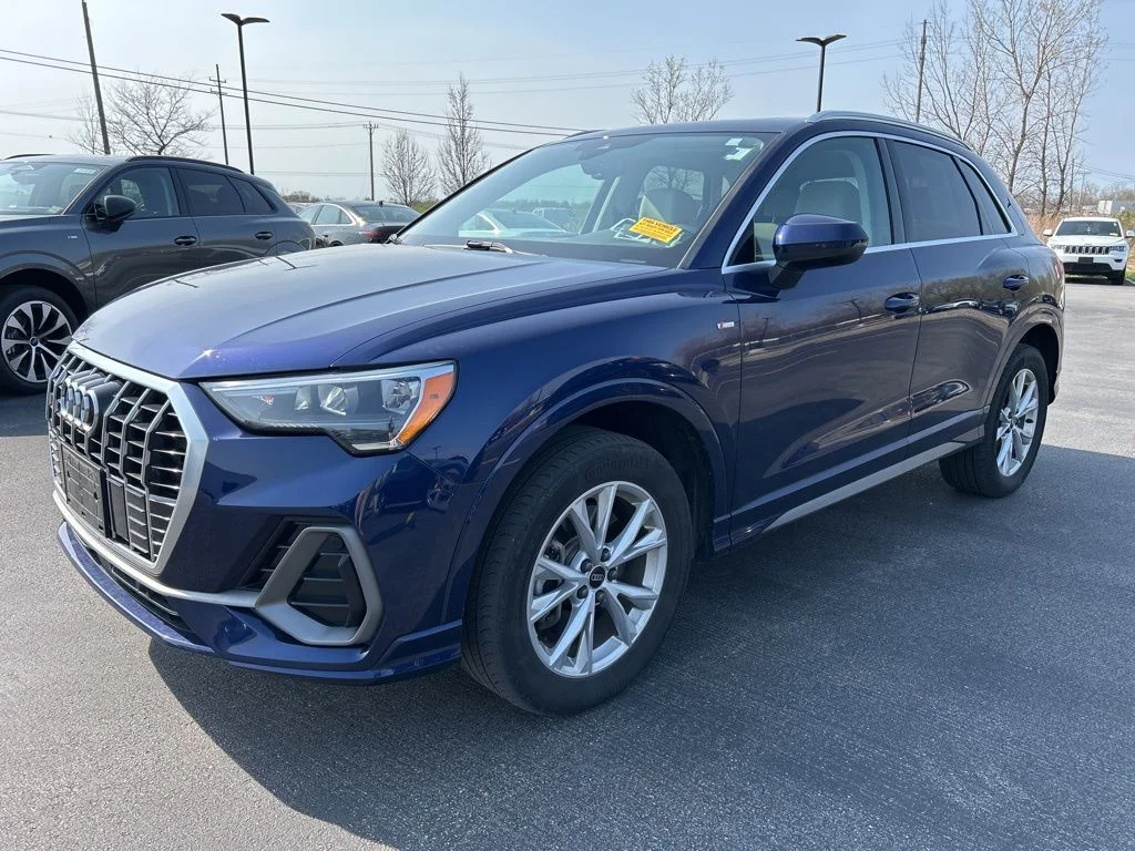 Used 2022 Blue Audi Premium image 3
