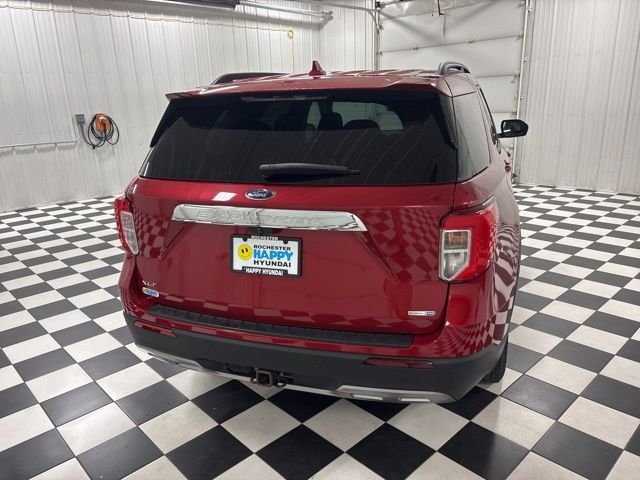 Used 2020 Red Ford XLT image 4