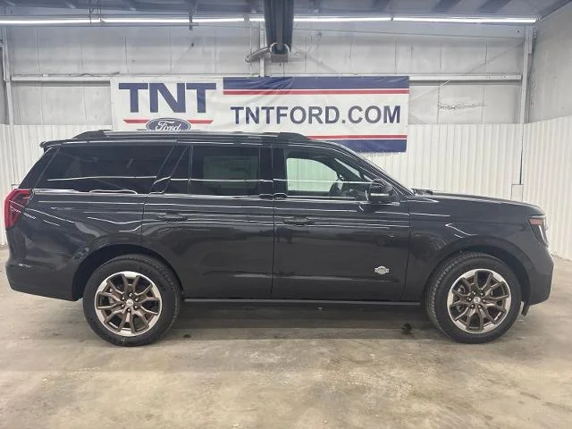 Gray Metallic 2027 Ford Expedition SUV / Crossover Four-Wheel Drive Automatic