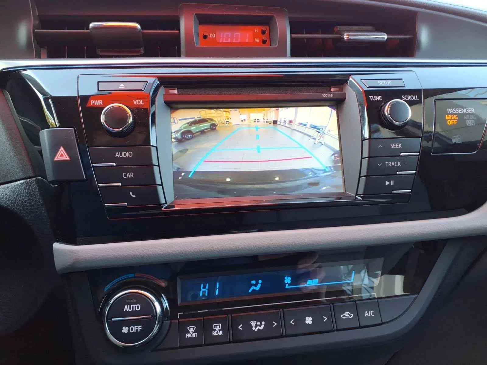 2014 Toyota Corolla LE Eco - Photo 27