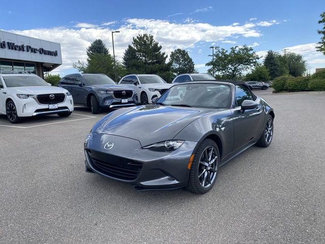 Used 2019 Gray Mazda Grand Touring image 2