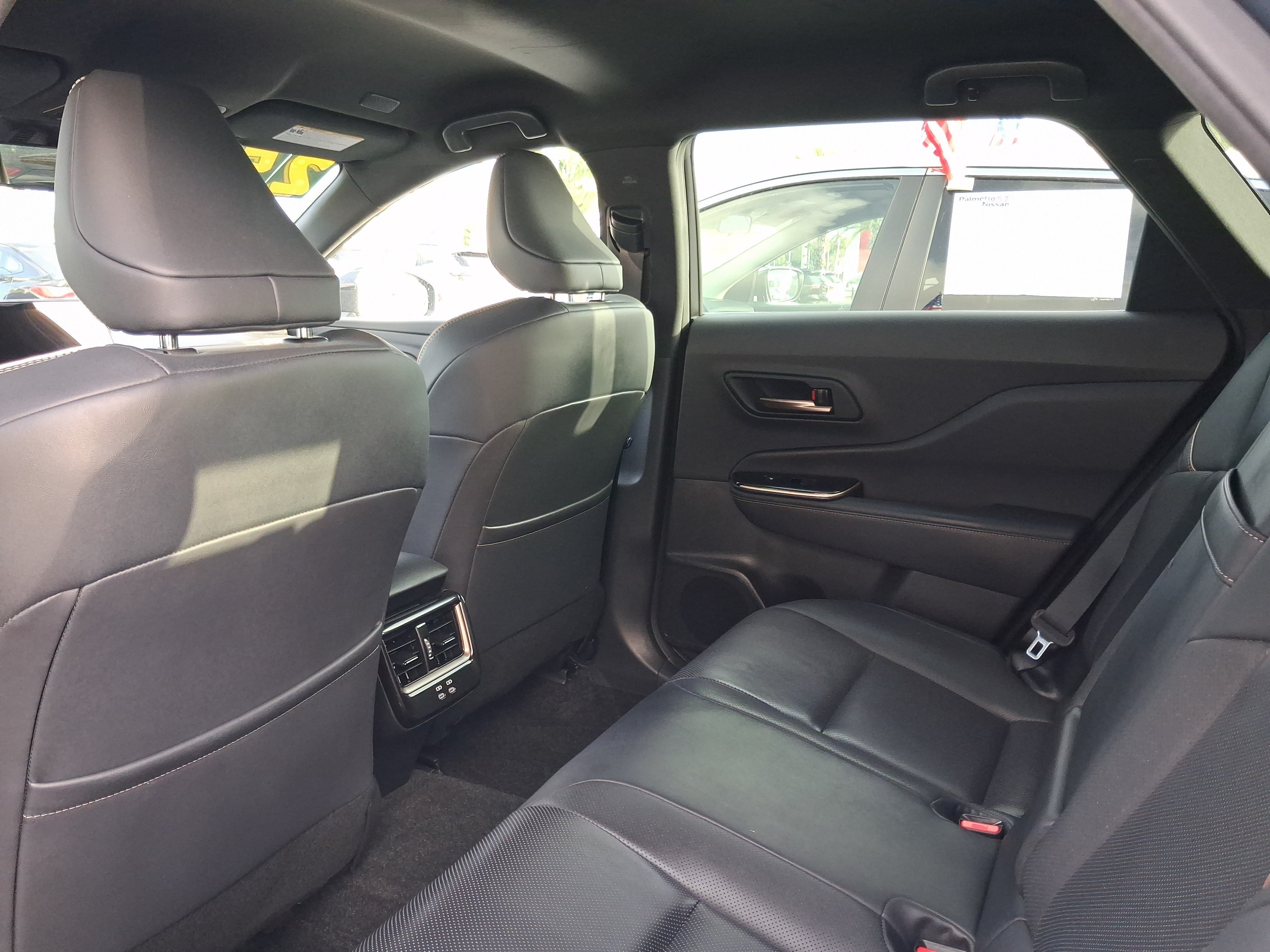 Used 2025 White Toyota XLE image 7