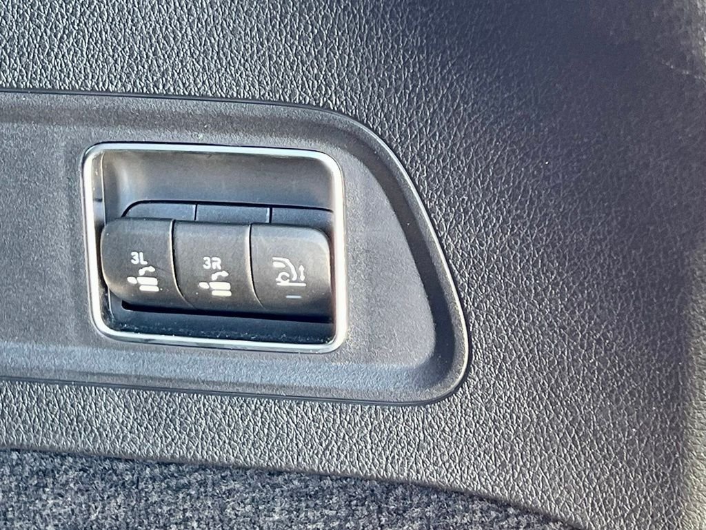 Certified Used 2024  Mercedes-Benz GLS 450 image 53