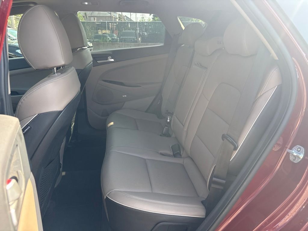 Used 2020 Red Hyundai Ultimate image 15
