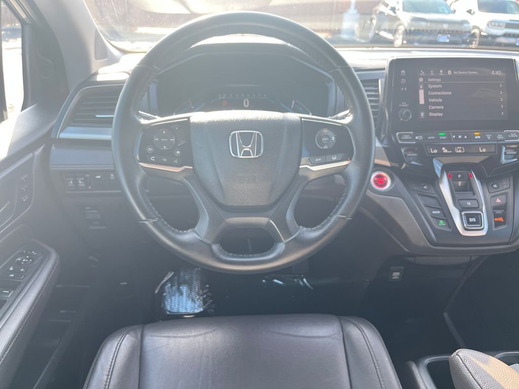 Used 2019 Silver Honda EX-L image 14