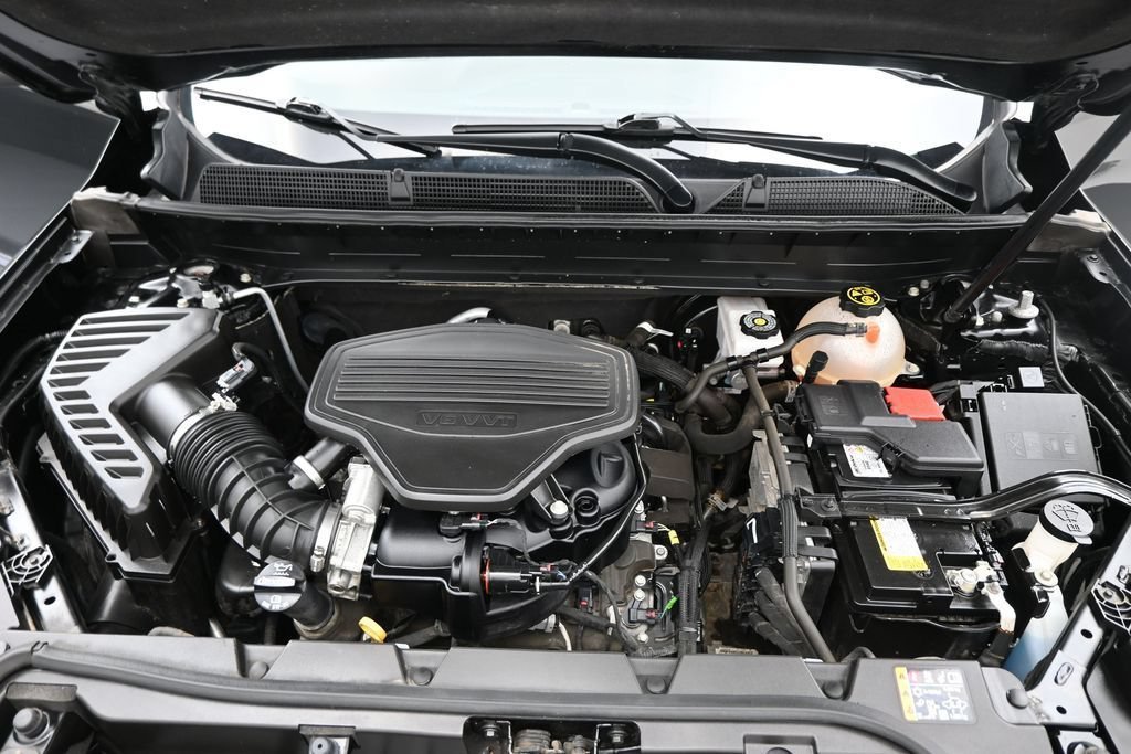 Used 2022 Ebony Twilight Metallic GMC Denali image 32