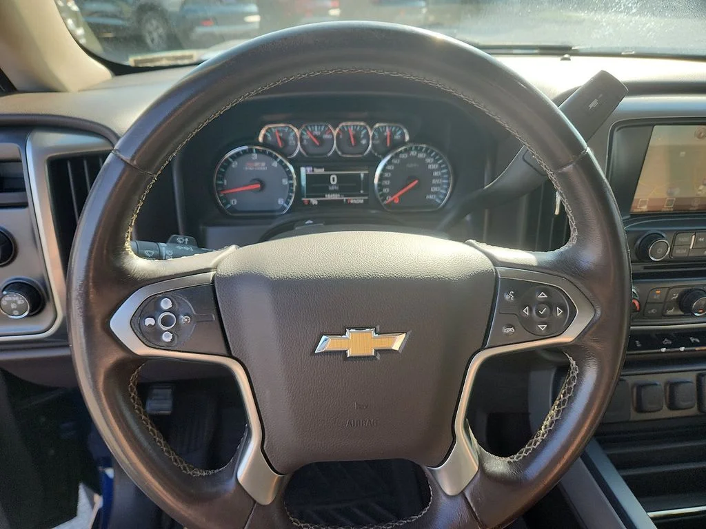 Used 2014 Blue Chevrolet LT image 19