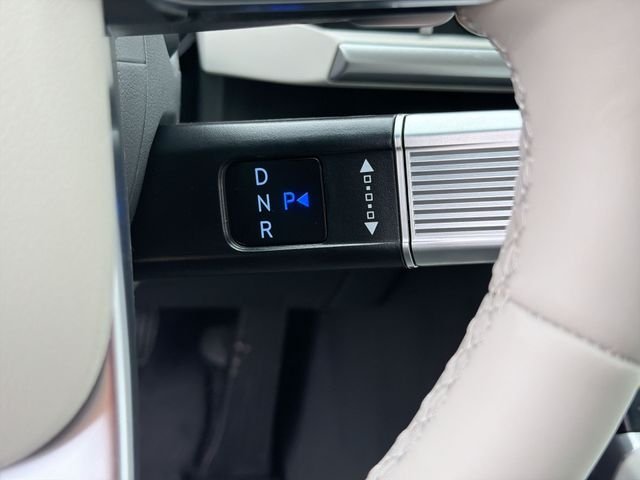 New 2027 Silver Hyundai SEL AWD image 49