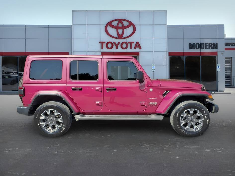 Used 2024 Limited Edition Tuscadero Pearlcoat Jeep Sahara image 6