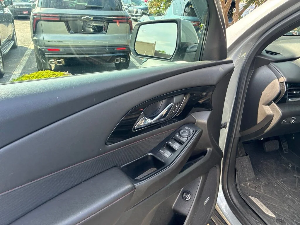Used 2023 Gray Chevrolet RS image 10