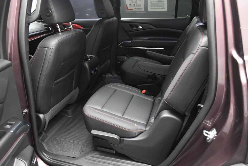 Used 2024 Stardust Silver Chevrolet Z71 image 19