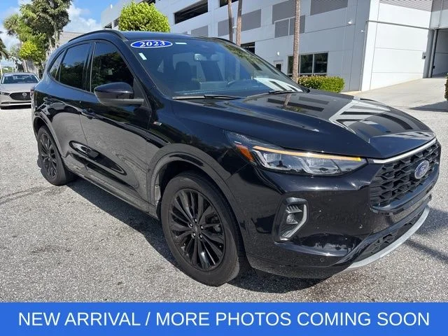 2023 Ford Escape ST-Line Elite AWD 2.0L's photo
