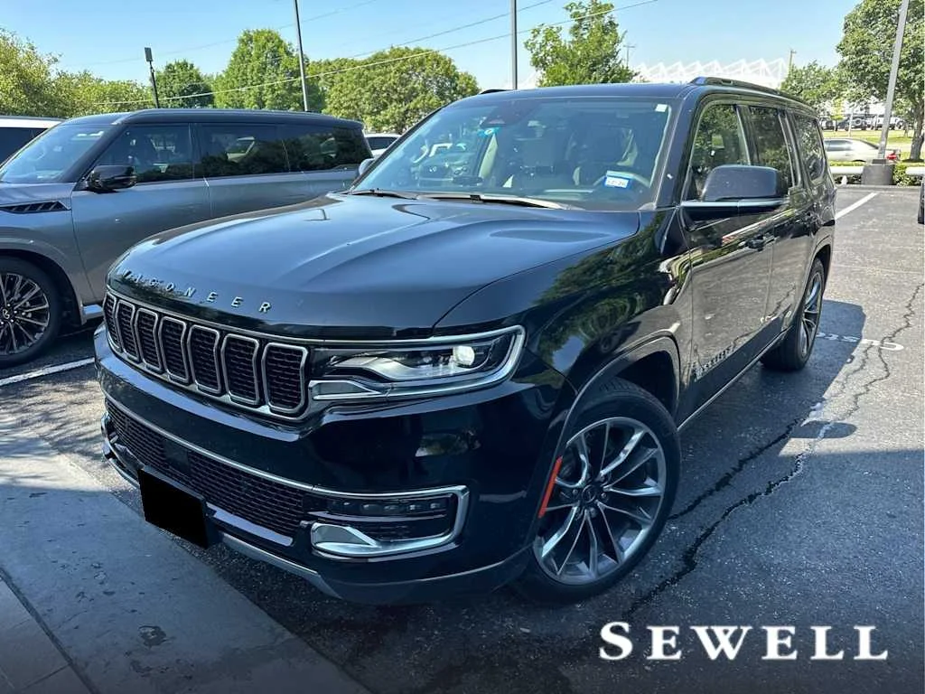 2022 Jeep Wagoneer Series III 4WD's photo