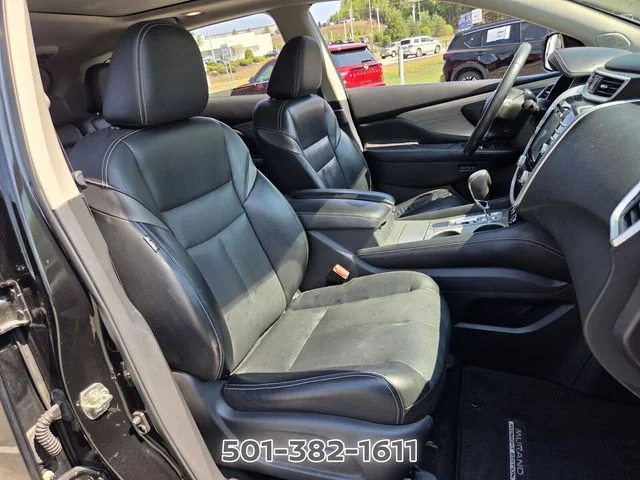 Used 2017 Black Nissan Platinum image 18
