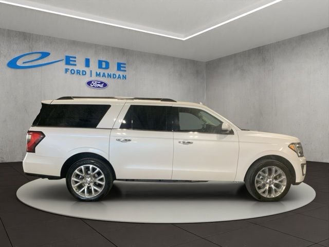 Used 2018 White Ford Limited image 15