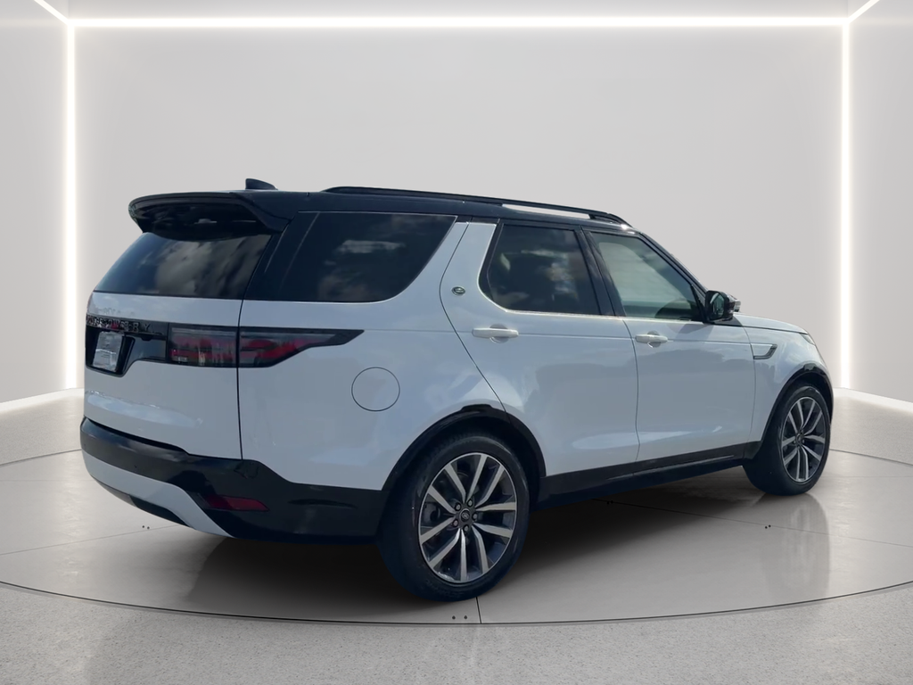 New 2026 Fuji White Land Rover Dynamic SE image 5
