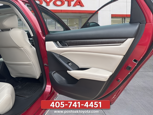 Used 2022 Red Honda EX-L image 21
