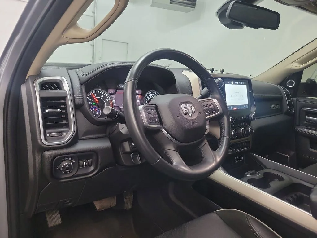 Used 2022 Sil Ram Laramie image 4