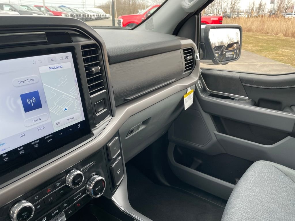 Used 2025 Silver Ford XLT image 42