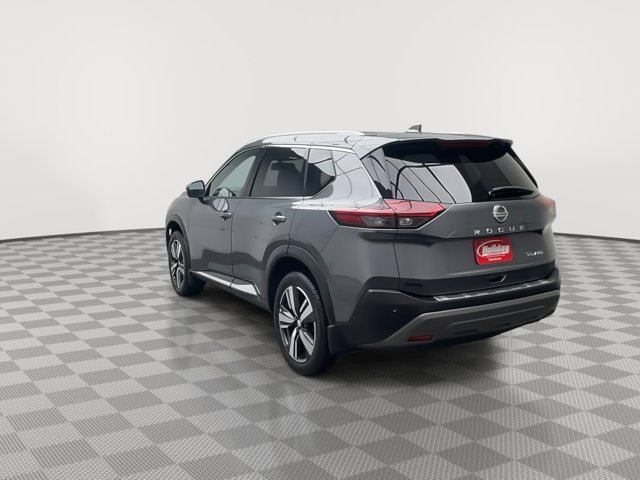 Used 2021 Gun Metallic Nissan SL image 36