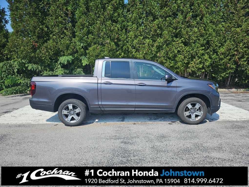 Used 2025 Modern Steel Metallic Honda RTL image 12