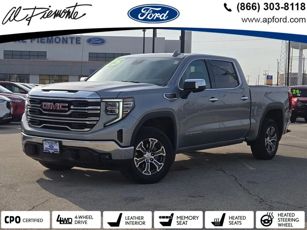 2025 GMC Sierra 4WD Crew Cab Short Box SLT's photo