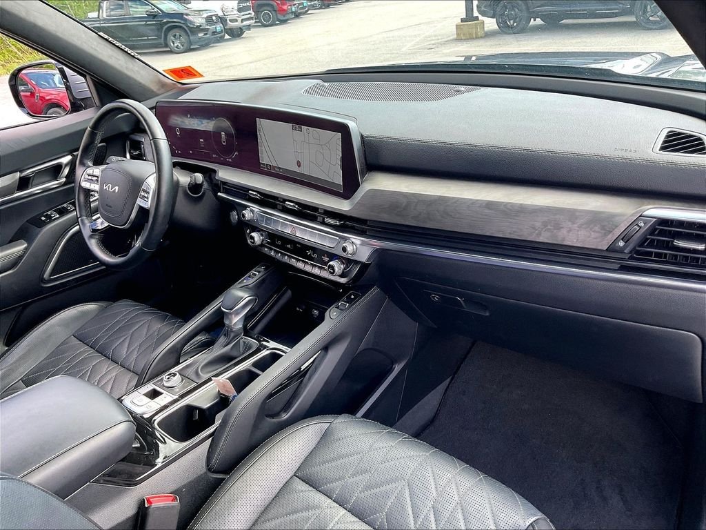 Used 2024 Everlasting Silver Kia SX-Prestige X-Line image 13