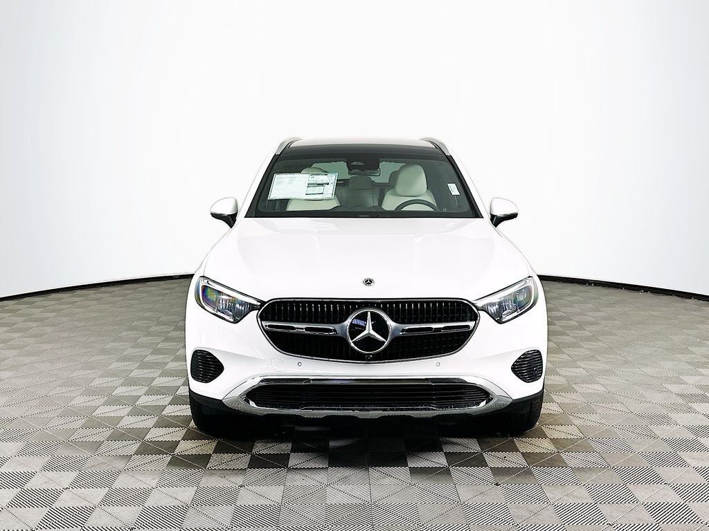Used 2026 White Mercedes-Benz GLC 300 image 2