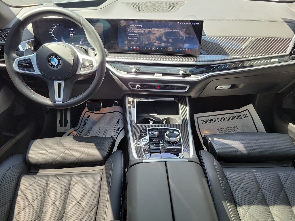 Used 2025 Gray BMW M60i image 15