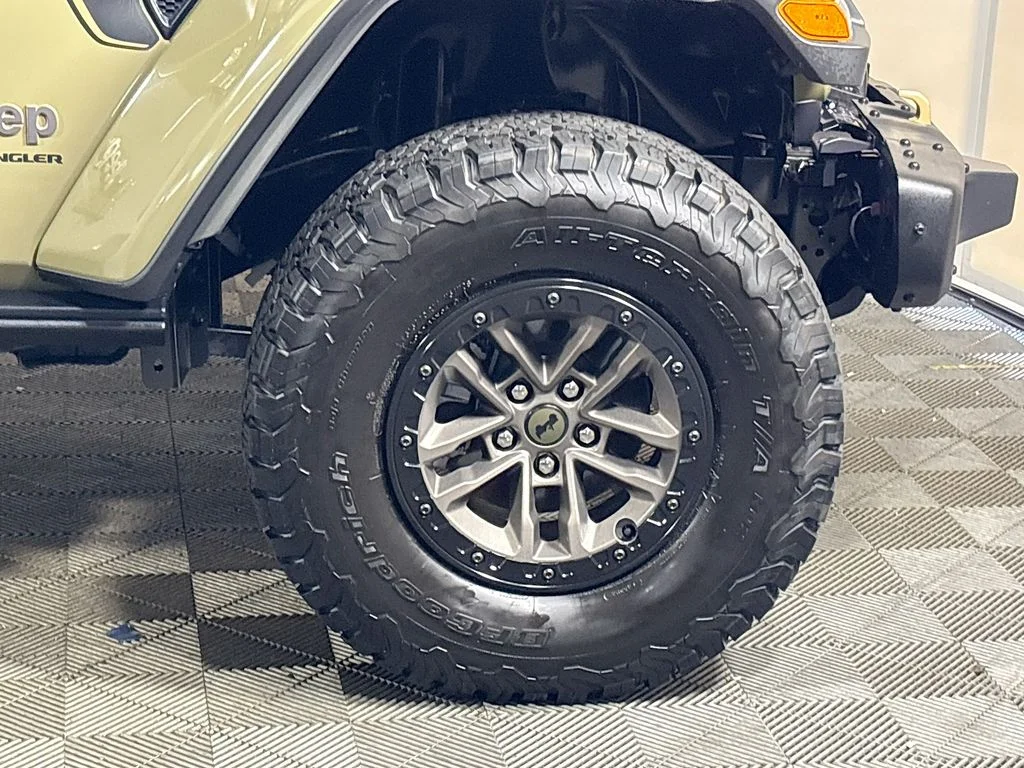 Used 2025 Green Jeep Rubicon 392 image 23