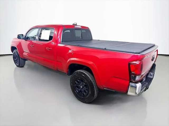 Certified Used 2022 BARCELONA RED MET. Toyota  image 5