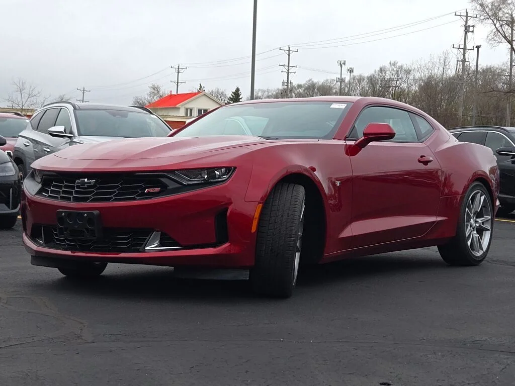 Used 2023 Red Chevrolet 1LT image 5