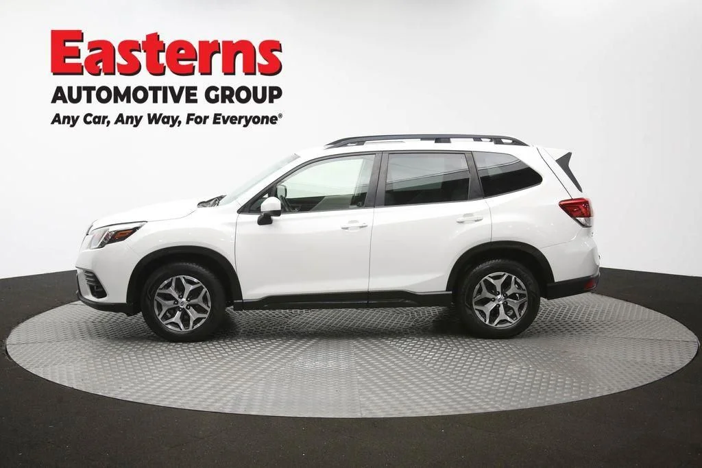 Used 2022 White Subaru Premium image 65