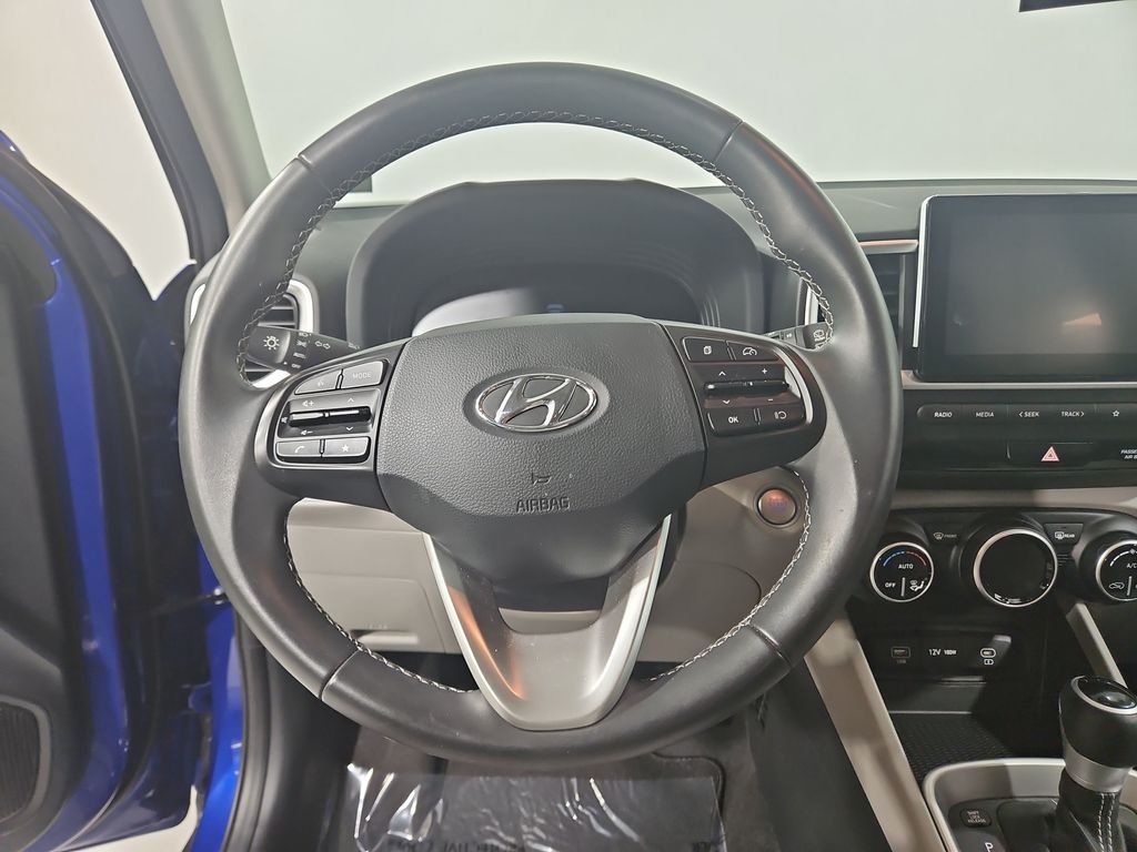 Certified Used 2025 Blue Hyundai SEL image 16