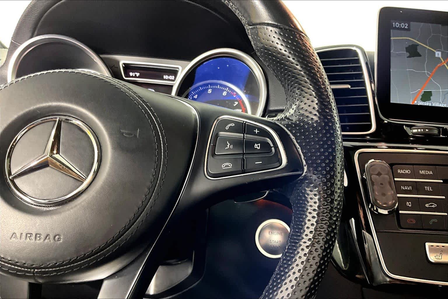 Used 2017 Polar White Mercedes-Benz GLS 450 image 23