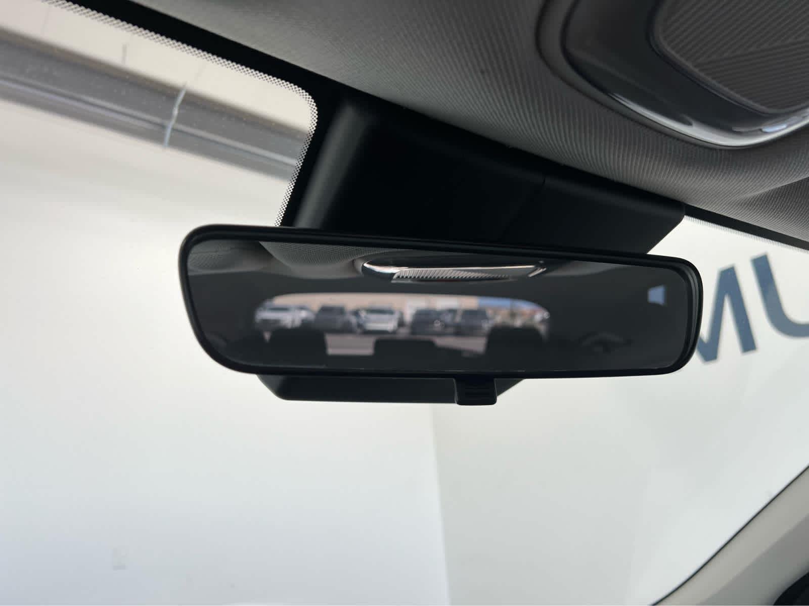 Used 2025 Atlas White Hyundai SE image 23