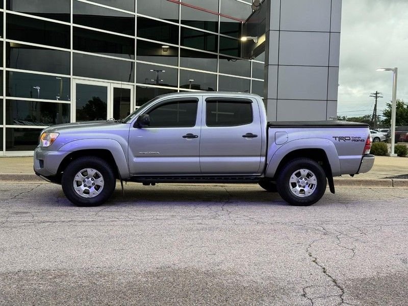 Used 2015 Silver Sky Metallic Toyota Base image 6
