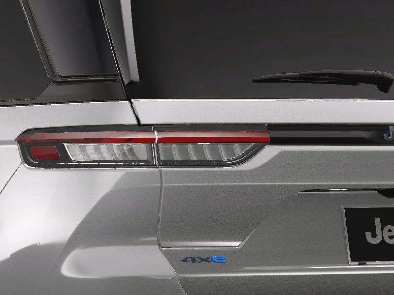 New 2024 Silver Zynith Jeep Trailhawk 4xe image 13