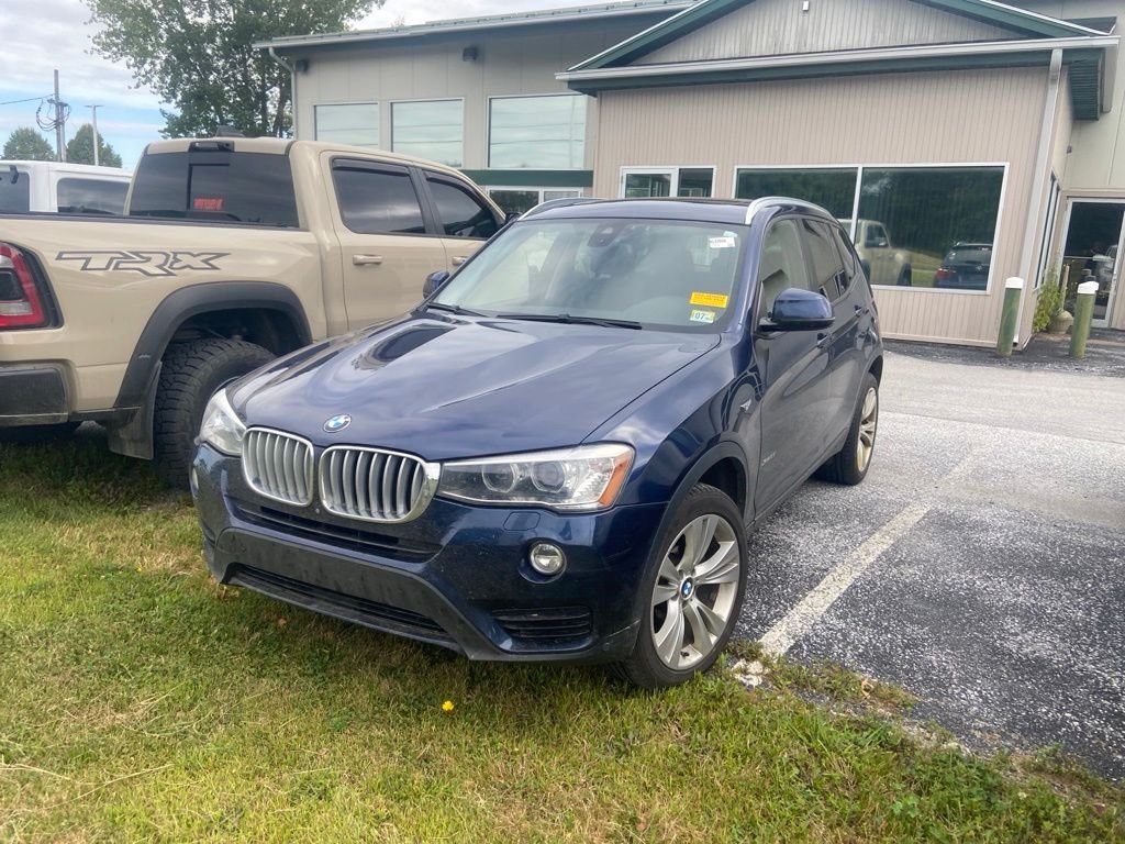 Used 2016 Deep Sea Blue Metallic BMW xDrive28i image 3