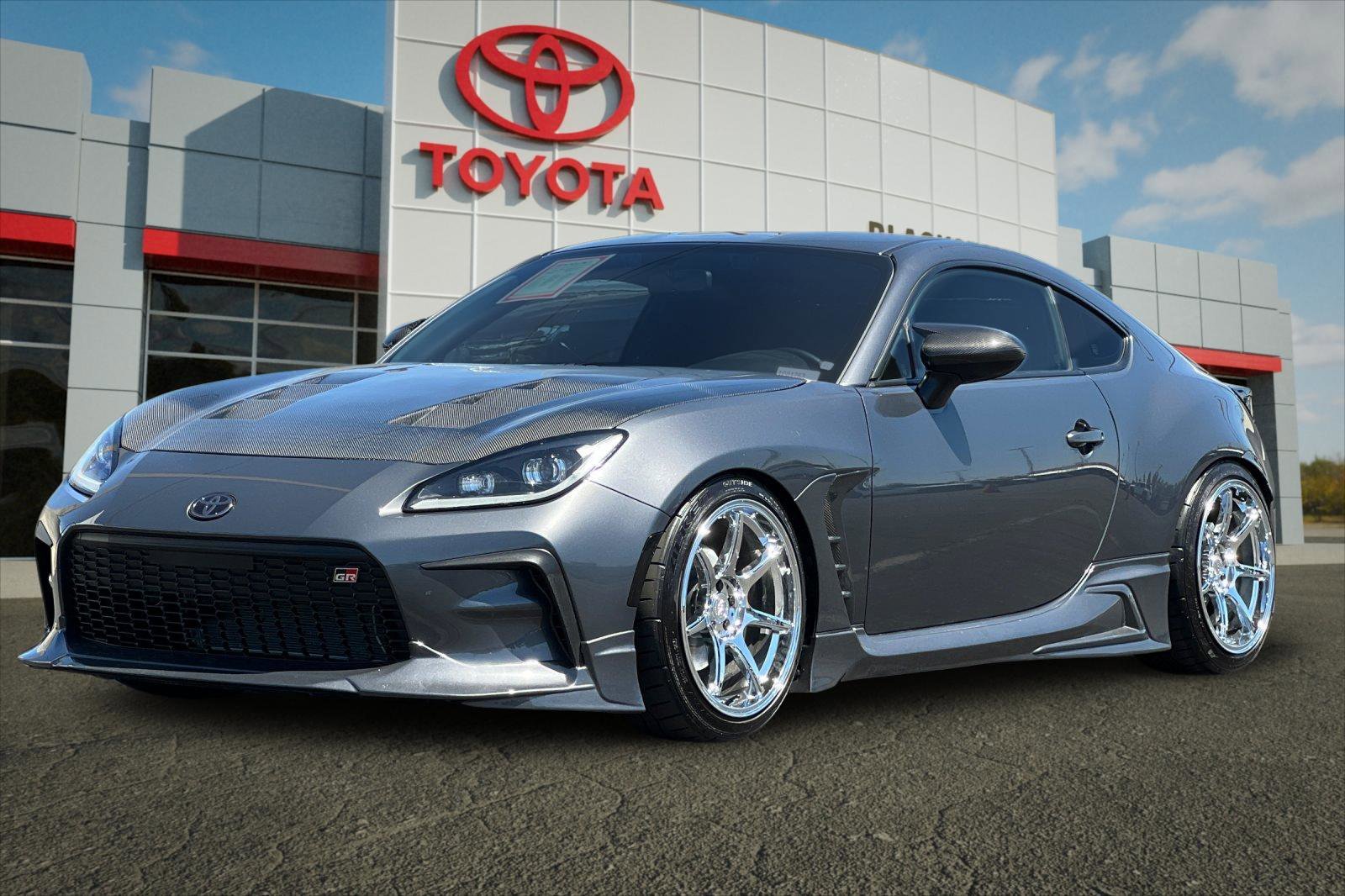 Used 2025 Pavement Toyota Premium image 7