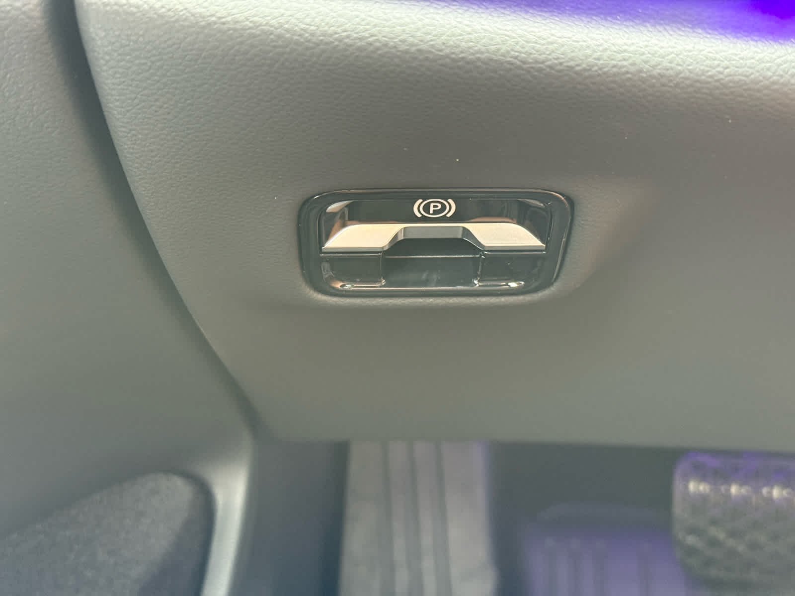 New 2026 Graphite Grey Metallic Mercedes-Benz E 350 image 31