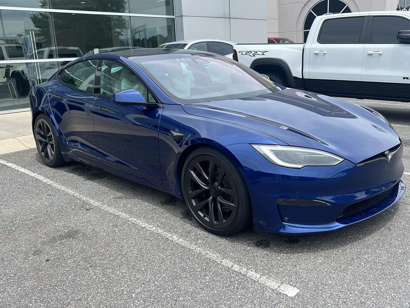 Used 2022 Deep Blue Metallic Tesla Base image 8