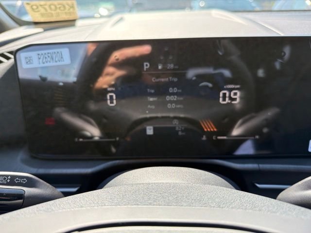 New 2027 Glacial White Pearl / Black Ro Kia X-Line image 16